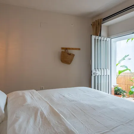 Apartment I Am Lomilla