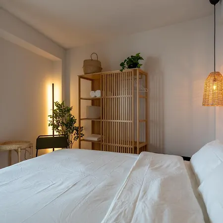 Apartment I Am Lomilla *