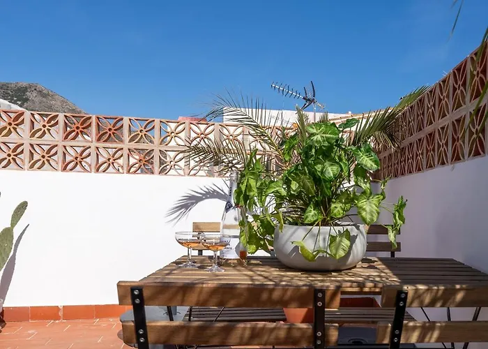 I Am Lomilla Apartment