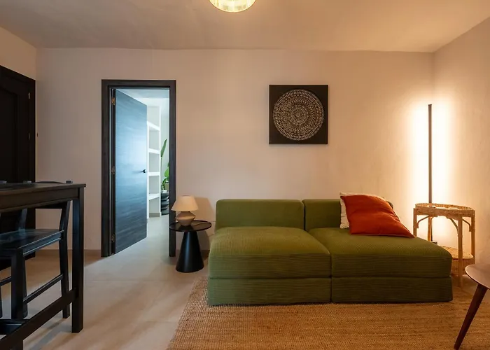 I Am Lomilla Apartment *