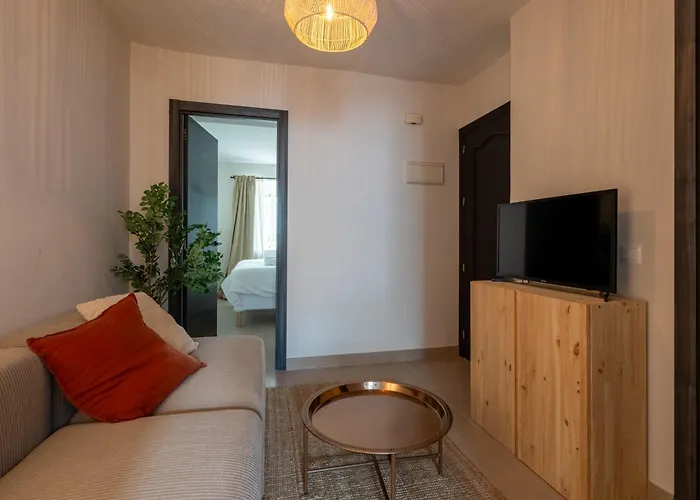Apartment I Am Lomilla *